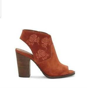Lucky Brand suede leather upper booties